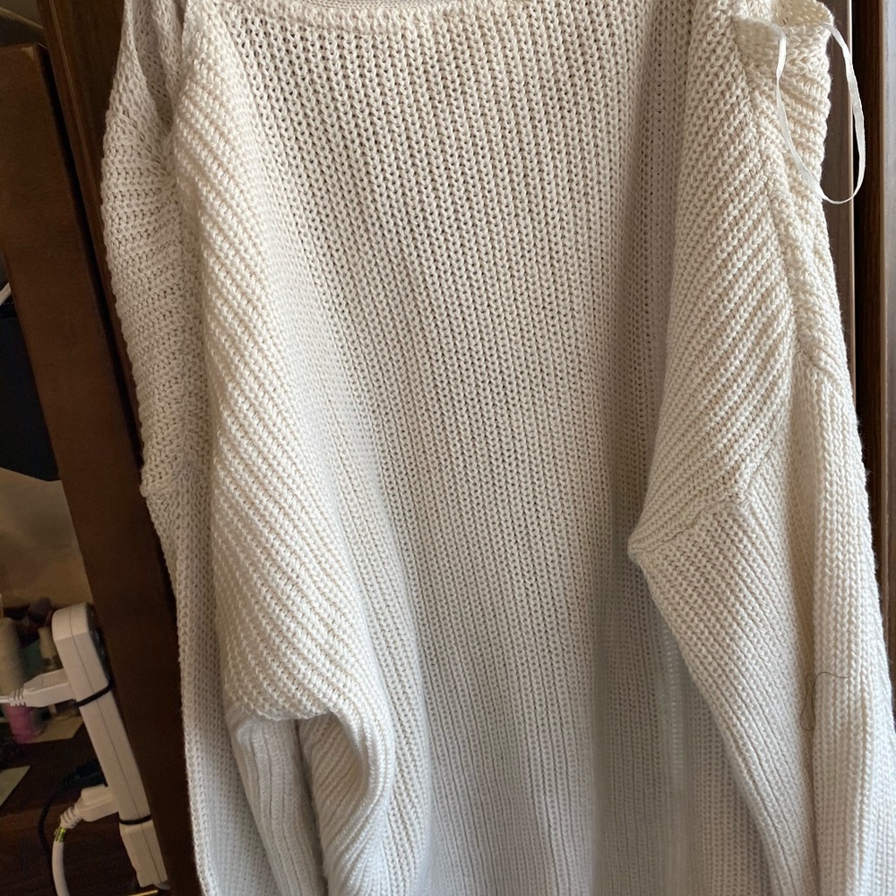 Cardigan - Picture 2 of 2